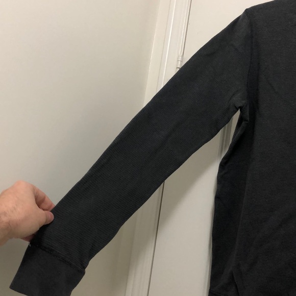 Men’s Hollister long sleeve Waffle knit - Picture 5 of 10